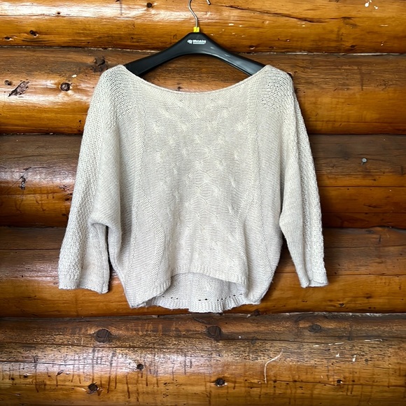 Cream batwing 3/4 length sweater Size L - Picture 1 of 3